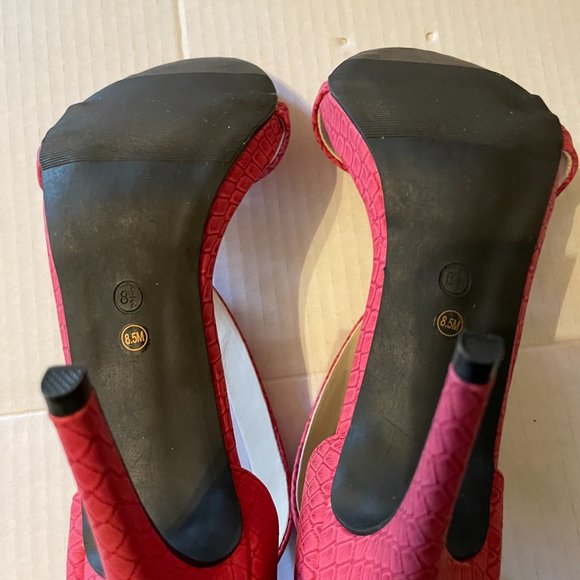 Diba Strap Sandal Fushia - Picture 2 of 7